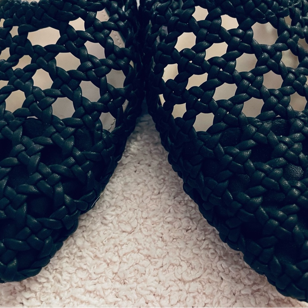 Joie Behold Black Woven Pointed Toe Mules/ no box/great condition - Picture 12 of 15